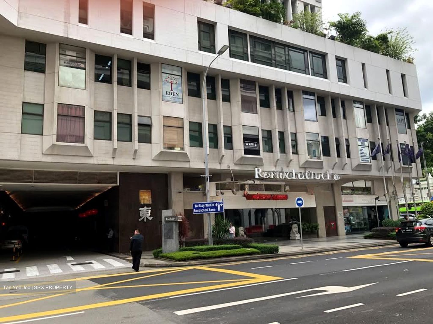 Excelsior Shopping Centre (D6), Shop House #581132451